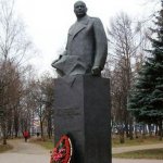 Где Сделать Фото на Памятник в Ярославле