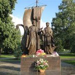 Поставлены Памятники в Ярославле